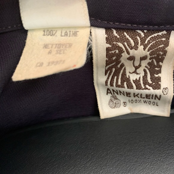 Ladies Vintage Anne Klein 100% Wool Trench Coat! - Picture 9 of 9